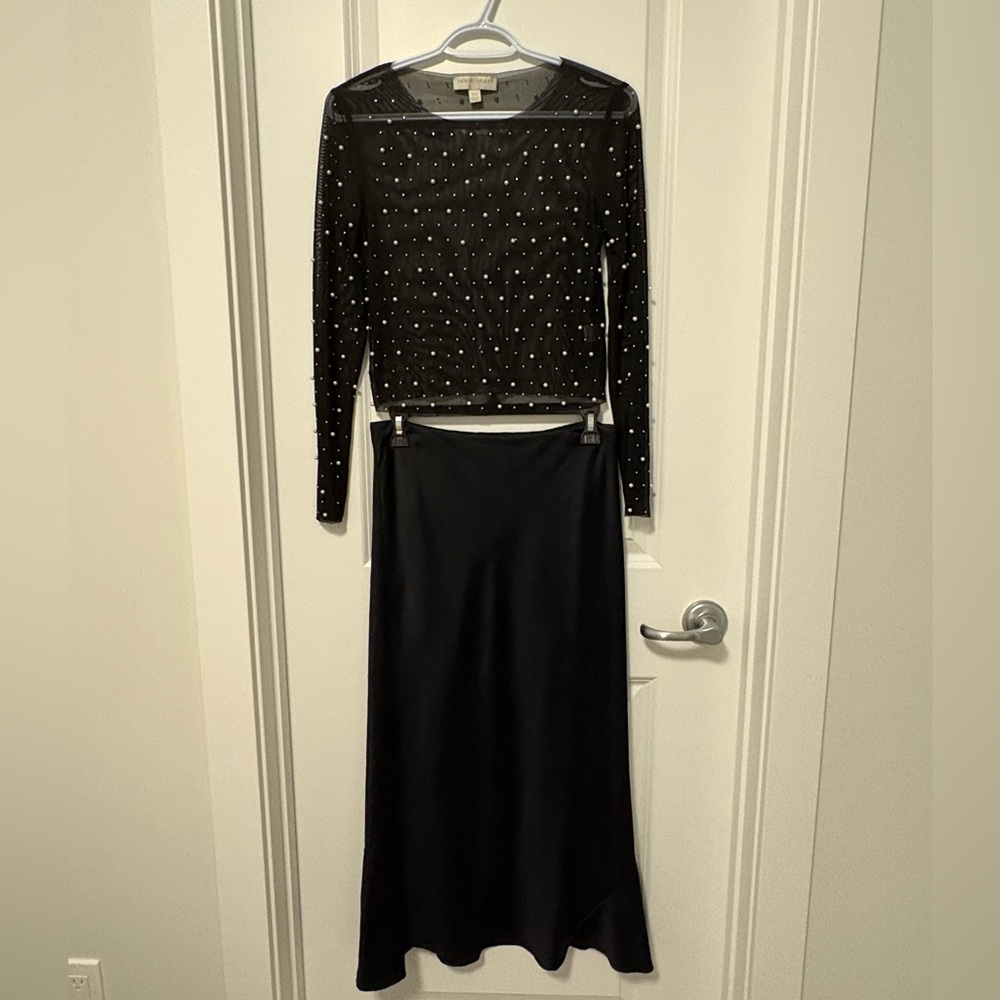 3 FOR $50 ｜ Thirty / Thirty Black Mesh Pearl Embellished Top